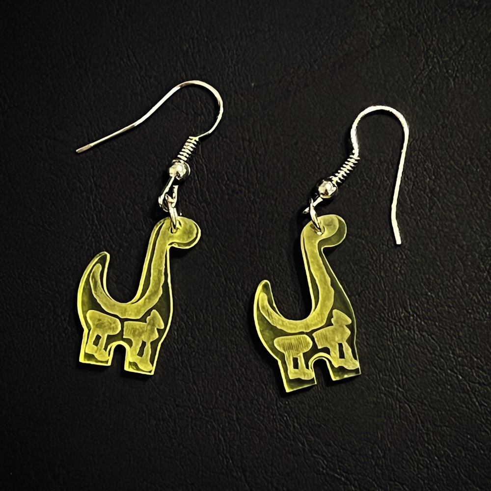 Dinosour Earrings / yellow / Size of Quarter